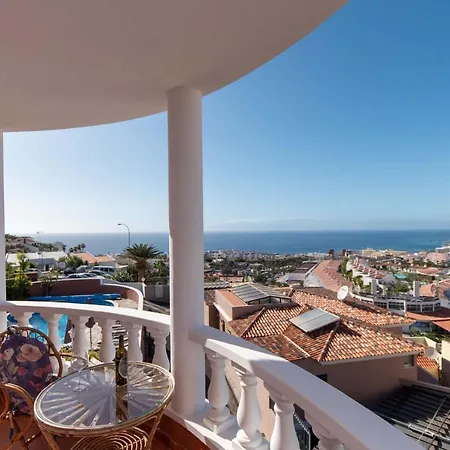 Vila Poeta Costa Adeje (Tenerife)
